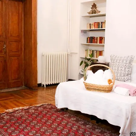 Apartamento Riverside Napione 25 *