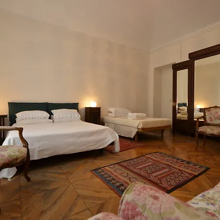 Apartamento Riverside Napione 25 *