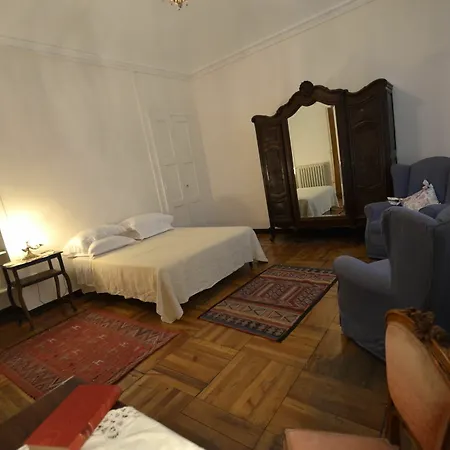 Apartamento Riverside Napione 25 *